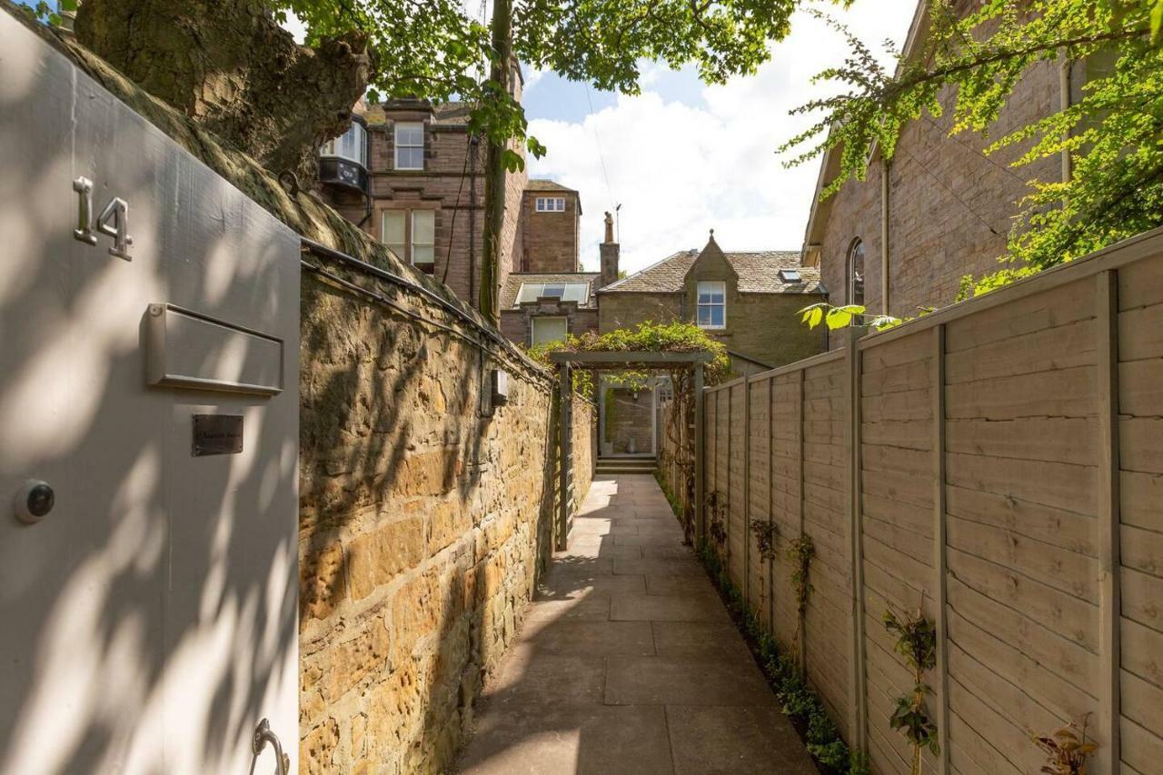 Altido Main Door Entrance Private Courtyard Apartment On The Park Edimburgo Exterior foto